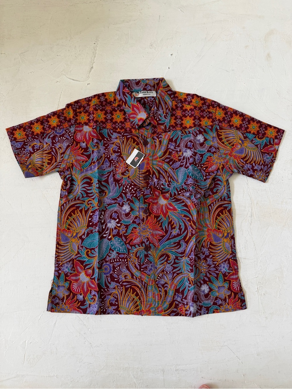 Batik Keris Indonesia Dress Shirt Kids Maroon Floral Short Sleeve Size S NWT